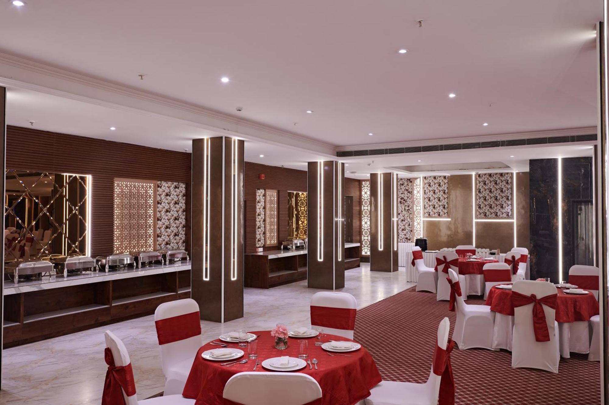 Deventure Sarovar Portico Patel Nagar Új-Delhi Kültér fotó